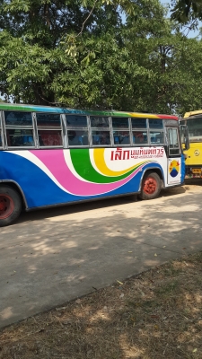 ขายรถบัส10เมตรสภาพสวยมาก เครืองHINO HO6Cเทอร์โบสภาพรถวิ่งงานอยู่ ขายรถบัส10เมตรสภาพสวยมาก เครืองHINO HO6Cเทอร์โบสภาพรถวิ่งงานอยู่