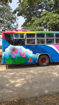 ขายรถบัส10เมตรสภาพสวยมาก เครืองHINO HO6Cเทอร์โบสภาพรถวิ่งงานอยู่ ขายรถบัส10เมตรสภาพสวยมาก เครืองHINO HO6Cเทอร์โบสภาพรถวิ่งงานอยู่