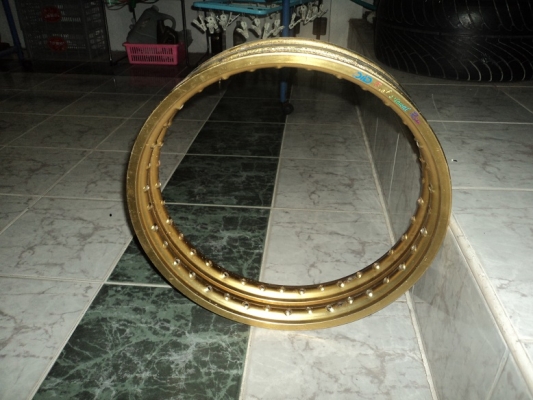 ล้อ D.I.D สีทอง รุ่นเก่าสติกเกอรุ้ 17 1.4