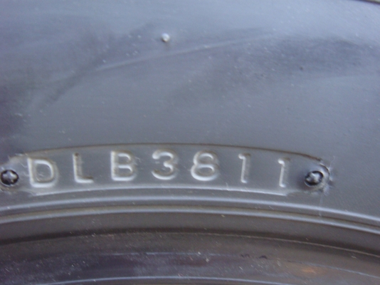 ขายยาง Bridgestone 195 R 15  ปี 11