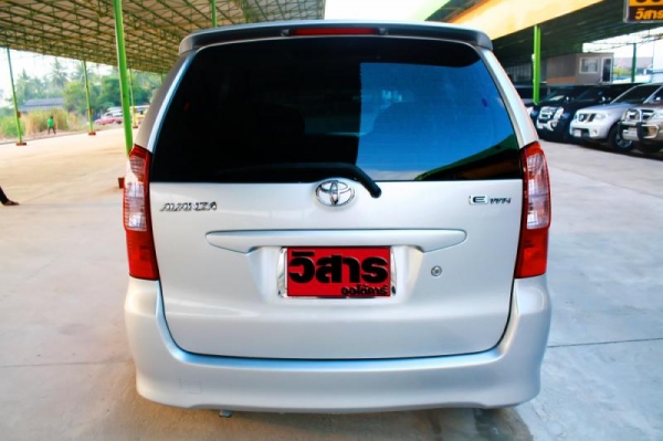 TOYOTA AVANZA 1.3  AT ปี 2006