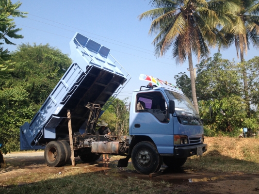 ขายดัมพ์ห้างแท้ อีซุซุ 120 แอร์ เว่อร์ มิตร