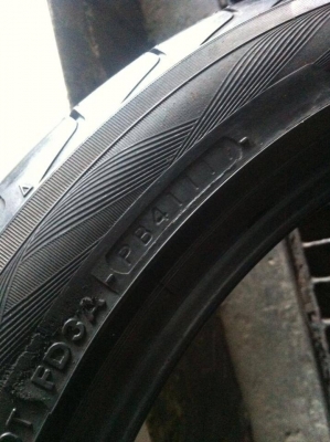 ยาง Yokohama Advan Sport V105 VRS Import Auto Part