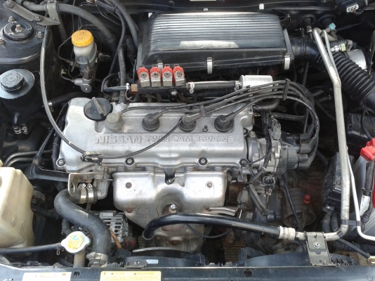 นิสสัน ซันนี่ ซาลูน เกียออโต้ ติดแก๊ส เบาะหนัง บาง สวยๆ