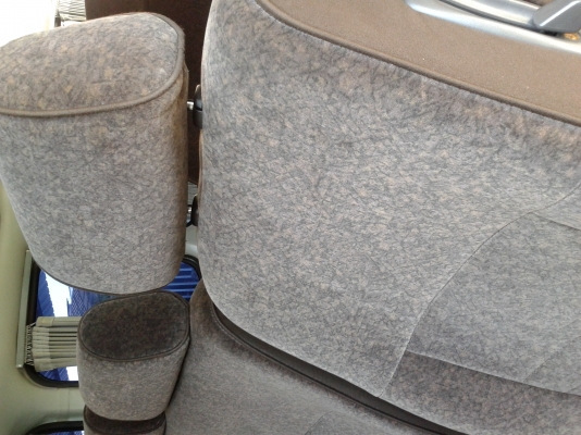 ขายเบาะรถตู้ คาสต้อม ลายเสือ