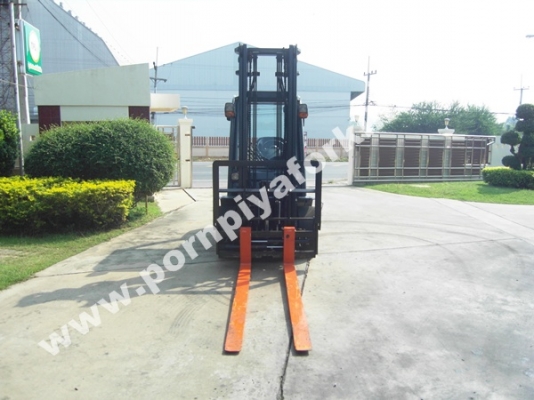 จำหน่ายรถ Forklift TOYOTA 52-8FD30 จำหน่ายรถ Forklift TOYOTA 52-8FD30