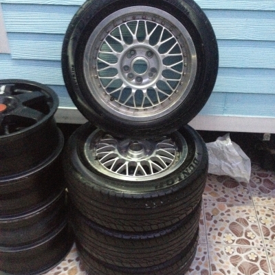 ล้อพร้อมยางขอบ16กว้าง7นิ้ว 1ชุด ยาง205/55R16 ปี11
