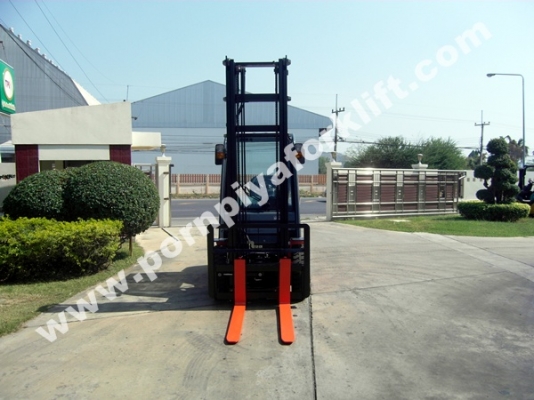 จำหน่ายรถ Forklift TOYOTA 52-8FD25 จำหน่ายรถ Forklift TOYOTA 52-8FD25