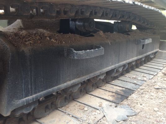 ขาย KOBELCO SK200-3 (ยูตานิแท้)มีตัวสลับคอนโทรน เจ้าของขายเอง สอบถามรายละเอียดเพิ่มเติมได้ที่ 081-4283210