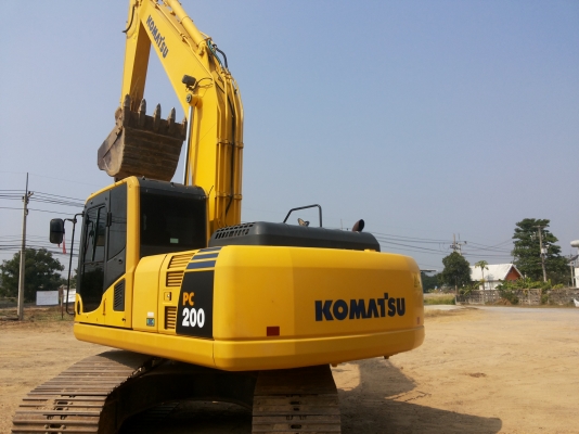 รถสวยเจ้าของขายเอง KOMATSU  PC200-8