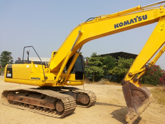 รถสวยเจ้าของขายเอง KOMATSU  PC200-8
