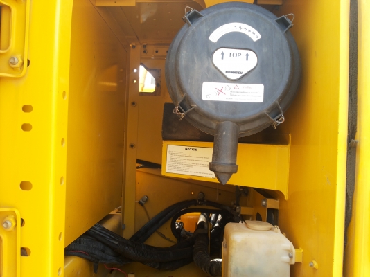 รถสวยเจ้าของขายเอง KOMATSU  PC200-8