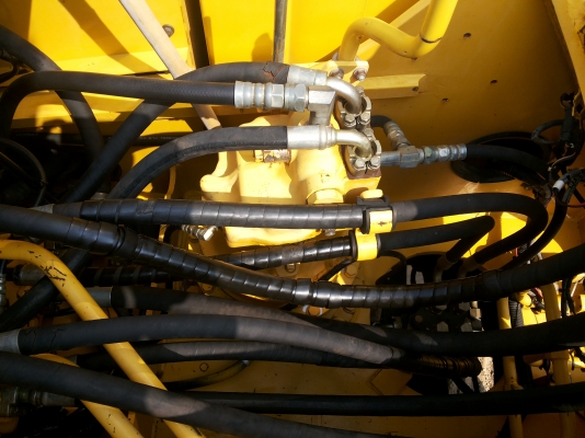 รถสวยเจ้าของขายเอง KOMATSU  PC200-8