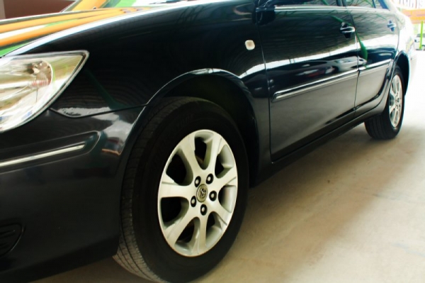 TOYOTA CAMRY 2.0E ปี2005 สีดำ TOYOTA CAMRY 2.0E ปี2005 สีดำ