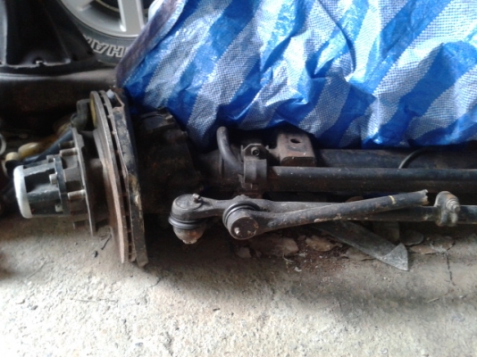 คานหน้า  หลัง นิสันวาฟารี  ใหญ่   พร้อมวาง