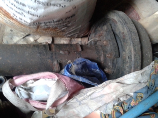 คานหน้า  หลัง นิสันวาฟารี  ใหญ่   พร้อมวาง