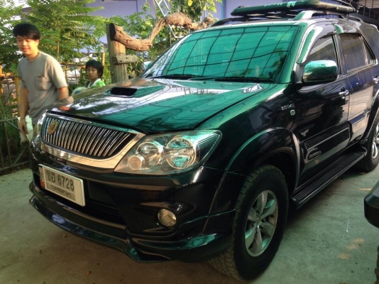 ขายTOYOTA fortuner 3,000cc 4x4A/t ปี08 690,000บาท 0896756294