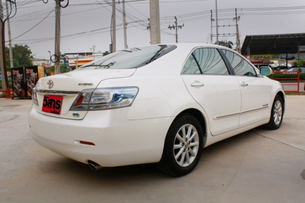 TOYOTA NEW CAMRY 2.4 HY-BRID ปี2010 สีขาว