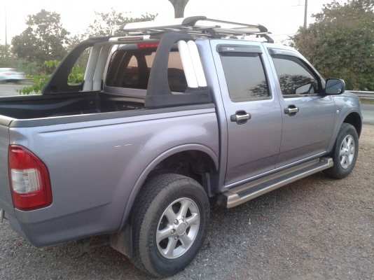 ISUZU d max cab 4