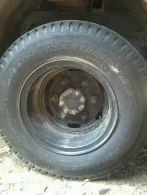 รถบรรทุก 6 ล้อ ยี่ห้อ ISUZU รุ่น NPR 115แรง รถบรรทุก 6 ล้อ ยี่ห้อ ISUZU รุ่น NPR 115แรง