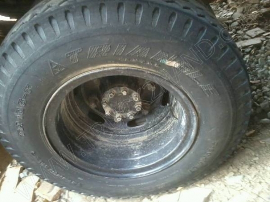 รถบรรทุก 6 ล้อ ยี่ห้อ ISUZU รุ่น NPR 115แรง รถบรรทุก 6 ล้อ ยี่ห้อ ISUZU รุ่น NPR 115แรง