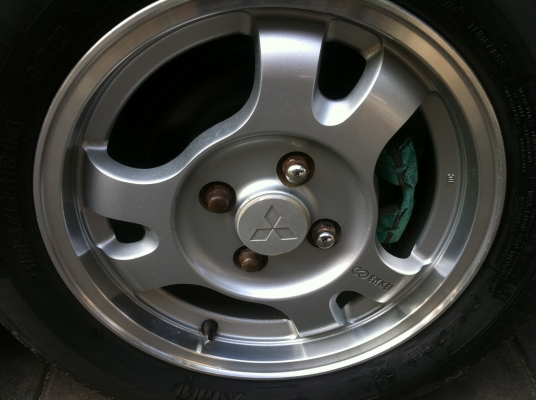 ขายรถบ้านพร้อมใช้ราคาถูกๆครับตัวถังcb4เครื่องเสียง1ชุดแอมซ์2ตัวเครื่อง4g92แจ้งลงเล่มเรียบร้อย