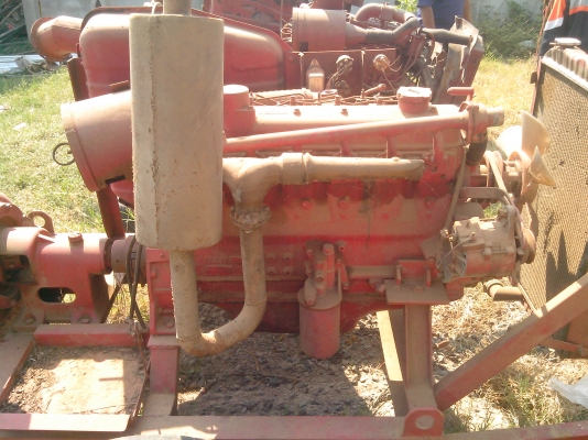 ขายเครื่องสูบน้ำ 8 นิ้ว 2ตัว พร้อมใช้งาน ขายเครื่องสูบน้ำ 8 นิ้ว 2ตัว พร้อมใช้งาน