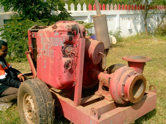 ขายเครื่องสูบน้ำ 8 นิ้ว 2ตัว พร้อมใช้งาน ขายเครื่องสูบน้ำ 8 นิ้ว 2ตัว พร้อมใช้งาน