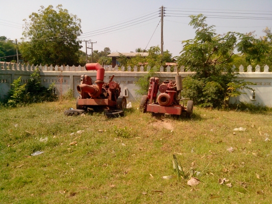 ขายเครื่องสูบน้ำ 8 นิ้ว 2ตัว พร้อมใช้งาน