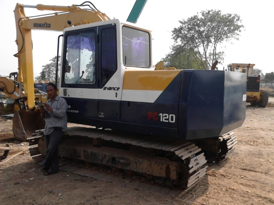 ขายแม็กโครKoMATSU 120-5รถสวยพร้อมใช้ตัวเดินใหย่