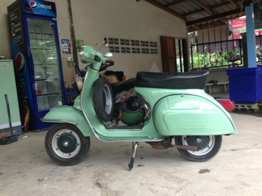 ขายเวสป้า สปริ้นไฟกลม 150 32000บาท