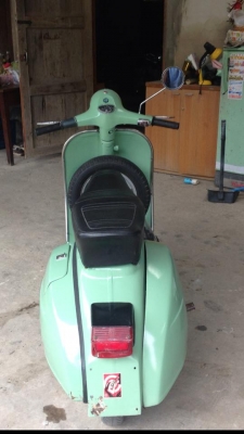 ขายเวสป้า สปริ้นไฟกลม 150 32000บาท