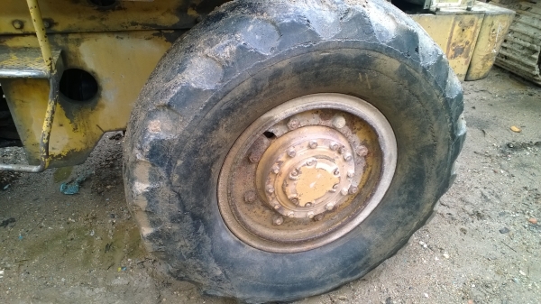 CAT910 รถตักเอวอ่อน สภาพเดิม รถดีสีไม่สวย รถไว้ตักขื้ปูน...เอวแน่น เครื่องแน่น CAT910 รถตักเอวอ่อน สภาพเดิม รถดีสีไม่สวย รถไว้ตักขื้ปูน...เอวแน่น เครื่องแน่น