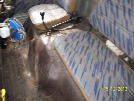 ขาย ดั้มเกษตรเสริมตะแกรงHINO FB 113 เครื่อง 117 แรง WO4D ขาย ดั้มเกษตรเสริมตะแกรงHINO FB 113 เครื่อง 117 แรง WO4D