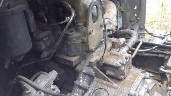 รถมิตซู 6 ล้อดั้ม 165 แรงม้า. สนใจติดต่อ 081 - 6079515