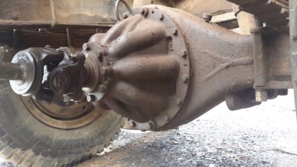 รถมิตซู 6 ล้อดั้ม 165 แรงม้า. สนใจติดต่อ 081 - 6079515