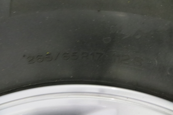 ขายแม๊กพร้อมยางติดรถ Vigo ขอบ 17" ขายแม๊กพร้อมยางติดรถ Vigo ขอบ 17"