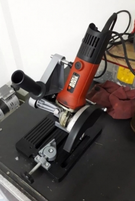 แท่นตัดเหล็ก