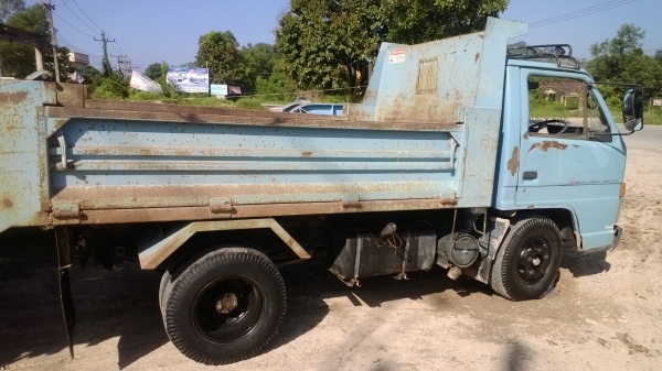 ISUZU NKR55EU5 6ล้อดั้ม88แรง ห้างแท้เดิม เกียร์สั้น ดั้มสามมิตรสวยๆ