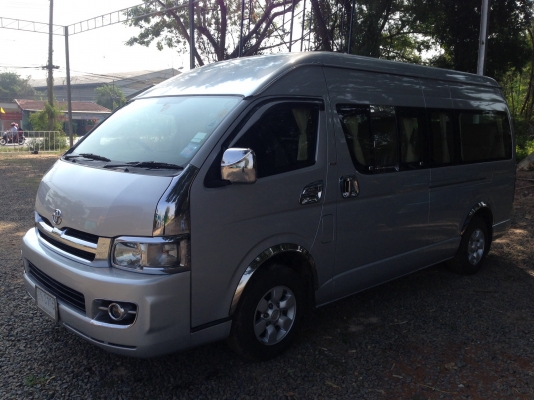 ขายรถตู้commuter 795000 บาท