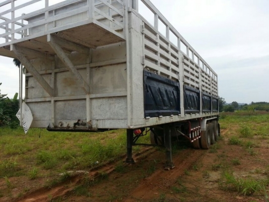 ขายหาง พนัส 3 เพลา ปี 40.  สนใจติดต่อ081 - 6079515