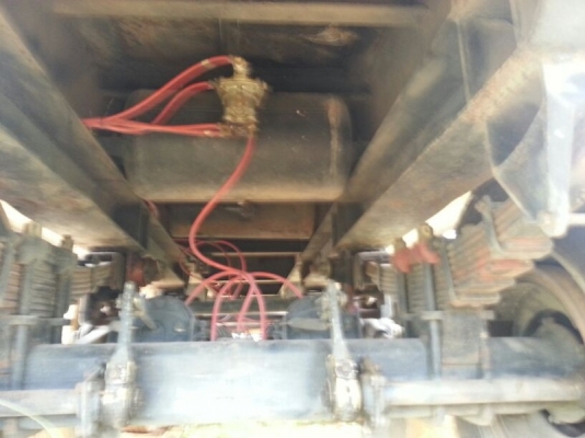 ขายหาง พนัส 3 เพลา ปี 40. สนใจติดต่อ081 - 6079515 ขายหาง พนัส 3 เพลา ปี 40. สนใจติดต่อ081 - 6079515