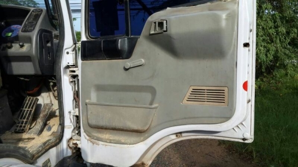 รถฮีโน่ 6 ล้อดั้ม FC4J ติดเฮี้ยบ 3 ตัน. 145 แรงม้า. สนใจติ ดต่อ 081 - 6079515 รถฮีโน่ 6 ล้อดั้ม FC4J ติดเฮี้ยบ 3 ตัน. 145 แรงม้า. สนใจติ ดต่อ 081 - 6079515