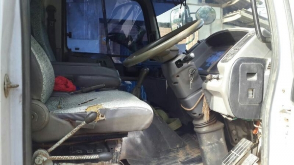 รถฮีโน่ 6 ล้อดั้ม FC4J ติดเฮี้ยบ 3 ตัน. 145 แรงม้า. สนใจติ ดต่อ 081 - 6079515 รถฮีโน่ 6 ล้อดั้ม FC4J ติดเฮี้ยบ 3 ตัน. 145 แรงม้า. สนใจติ ดต่อ 081 - 6079515