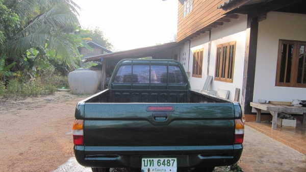 ขายมิตซูบิชิ สตราด้า ตอนเดียว.. รถปี1996/39..เครื่อง2500 cc เครื่องดีไม่ไอไม่จามสภาพพร้อมใช้งาน+ครัชชีสวยไม่มีผุ+ศูนย์ตรง+ยางดี+สี เขียวสวยแจ่มๆ+แบตเตอร์รี่ใหม่+แอร์เย็นจนหนาว+ภาษีเต็มก.ค.57+พร้อมโอนซื้อไปใช้งานได้เลย ครับ ราคาเบาๆขายที่105,000บาท ราคาต่อ