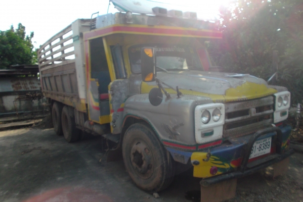 ขายด่วนรถสิบล้อดรั้มหัวยาวเครือง175แรงม้าเพลาเดียวมวกเจ็ก