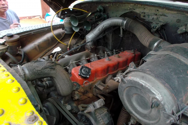 ขายด่วนรถสิบล้อดรั้มหัวยาวเครือง175แรงม้าเพลาเดียวมวกเจ็ก