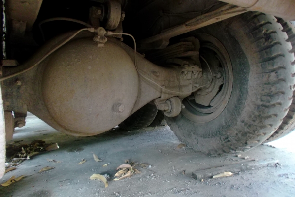 ขายด่วนรถสิบล้อดรั้มหัวยาวเครือง175แรงม้าเพลาเดียวมวกเจ็ก