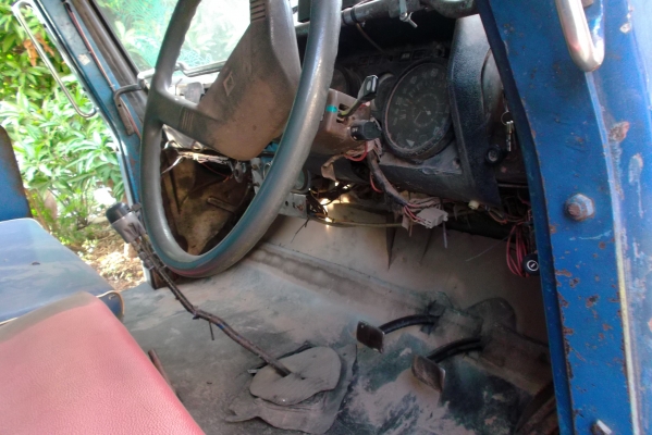 ขายด่วนรถสิบล้อดรั้มหัวยาวเครือง175แรงม้าเพลาเดียวมวกเจ็ก