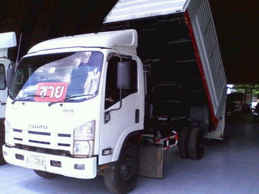 ฝากขาย 6ล้อดั้มISUZU nfr150แรง euro3 ปี52 กะบะสามมิตร